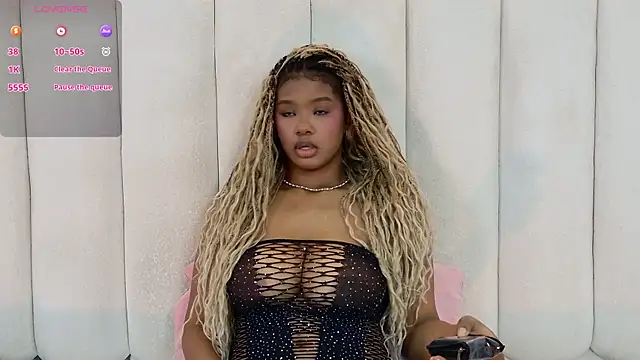 ela ebony  online show from July 6, 2026, 10:34 pm