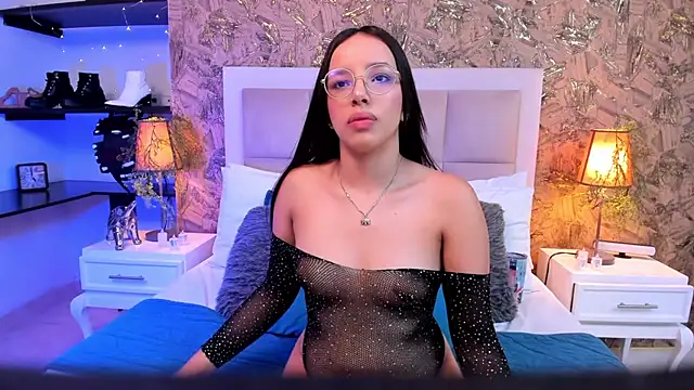Snapshot of ValkyriaSteel chatting on April 23, 2026, 7:27 pm ValkyriaSteel online show from April 23, 2026, 7:27 pm