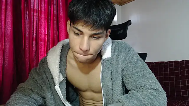 Snapshot of Marck-Pro chatting on July 7, 2026, 2:54 pm Marck-Pro online show from July 7, 2026, 2:54 pm