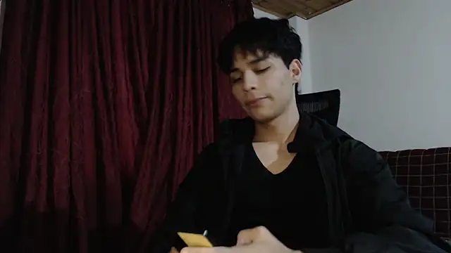 Snapshot of Marck-Pro chatting on July 25, 2026, 11:02 pm Marck-Pro online show from July 25, 2026, 11:02 pm