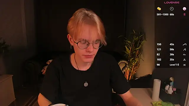 Liam Blair online show from April 22, 2026, 5:43 am