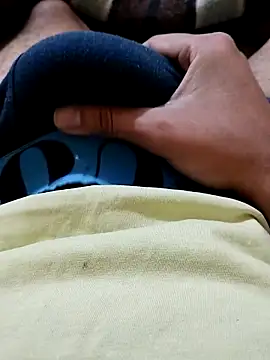 Lean1332 online show from April 19, 2026, 5:34 pm