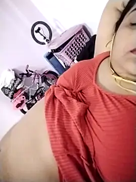 hotsilk21 online show from April 23, 2026, 6:10 pm
