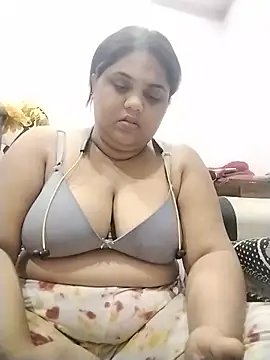 hotsilk21 online show from May 24, 2026, 6:02 pm