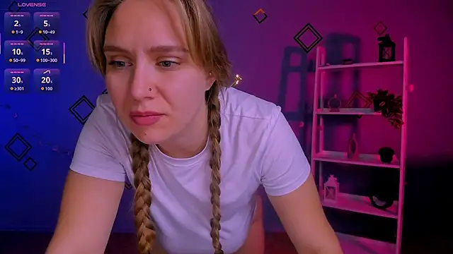 hanna dream0 online show from April 26, 2026, 5:05 am