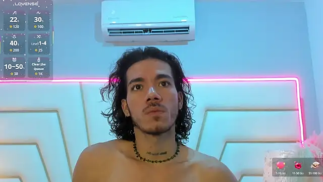 AngeloRoush online show from April 15, 2026, 5:58 am