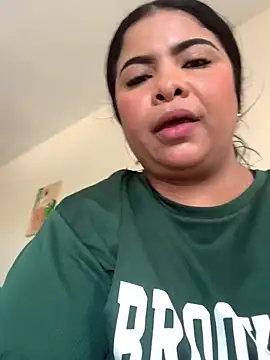 Snapshot of megan_purpura chatting on July 1, 2026, 7:02 pm megan purpura online show from July 1, 2026, 7:02 pm