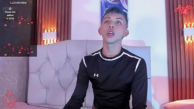 Apolo Prince1 online show from April 13, 2026, 7:52 pm