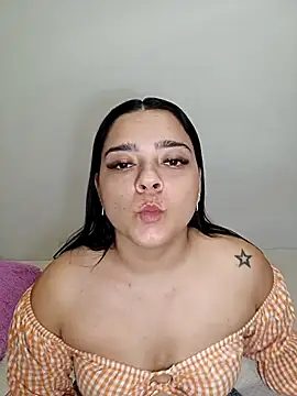 Snapshot of Sussy_Star chatting on April 23, 2026, 12:45 am Sussy Star online show from April 23, 2026, 12:45 am