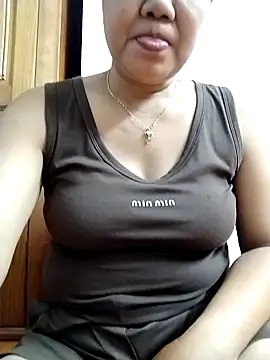 Snapshot of _Min_sexy_ chatting on June 1, 2026, 3:25 pm Min sexy online show from June 1, 2026, 3:25 pm