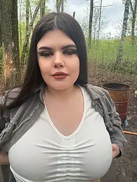AmeliaBronze online show from May 9, 2026, 1:55 am