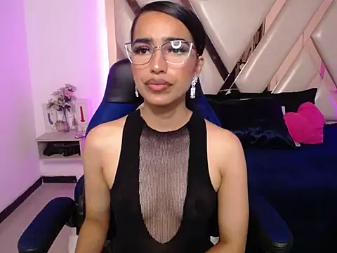 Snapshot of Miaa_ferrari1 chatting on April 24, 2026, 8:50 am Miaa ferrari1 online show from April 24, 2026, 8:50 am