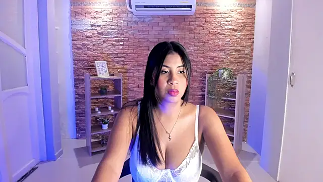 Snapshot of noa_joness chatting on May 26, 2026, 9:11 pm noa joness online show from May 26, 2026, 9:11 pm