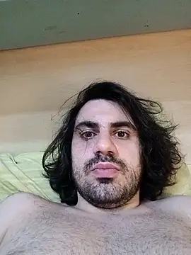 sangreal1996 online show from April 11, 2026, 10:47 pm