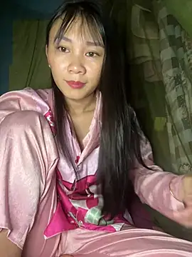 Kim Kelly online show from April 18, 2026, 4:44 pm