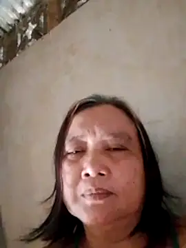 Snapshot of jeanyummytits chatting on June 8, 2026, 12:03 am jeanyummytits online show from June 8, 2026, 12:03 am