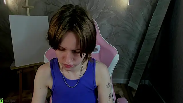 Snapshot of Milena_Milyan chatting on May 10, 2026, 1:00 am Milena Milyan online show from May 10, 2026, 1:00 am