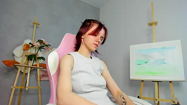 Snapshot of Milena_Milyan chatting on May 28, 2026, 1:03 am Milena Milyan online show from May 28, 2026, 1:03 am