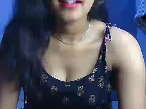 Snapshot of Falak_Shrma chatting on April 26, 2026, 5:43 pm Falak Shrma online show from April 26, 2026, 5:43 pm