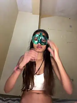 Naughtyqueen69 online show from May 9, 2026, 8:52 am