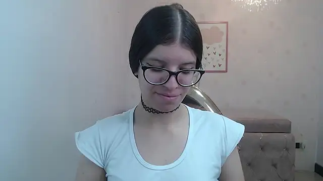 Snapshot of Kailee_ch chatting on May 3, 2026, 12:33 pm Kailee ch online show from May 3, 2026, 12:33 pm