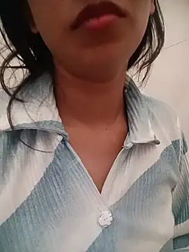 Snapshot of Miss_Divyaa chatting on May 25, 2026, 1:11 am Miss Divyaa online show from May 25, 2026, 1:11 am