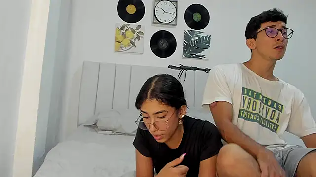 Snapshot of alanandtifany chatting on July 14, 2026, 6:46 pm alanandtifany online show from July 14, 2026, 6:46 pm