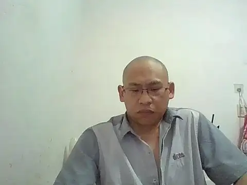Snapshot of benly118 chatting on April 22, 2026, 3:09 am benly118 online show from April 22, 2026, 3:09 am