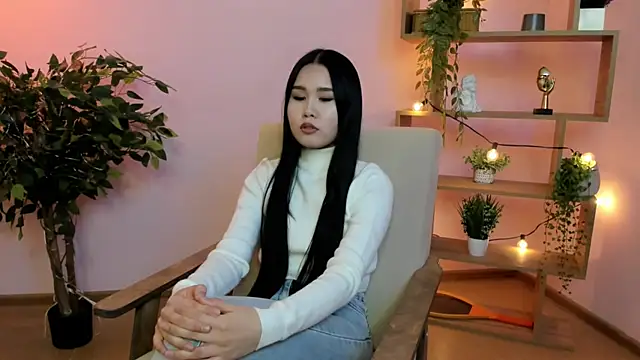 RutheNhek online show from April 14, 2026, 11:05 am