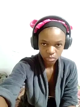 Snapshot of Sammmynoe chatting on June 14, 2026, 8:00 pm Sammmynoe online show from June 14, 2026, 8:00 pm