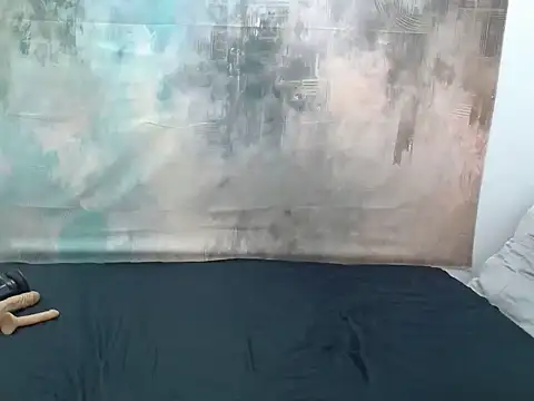 Snapshot of BossyBustyQueen chatting on June 2, 2026, 5:53 am BossyBustyQueen online show from June 2, 2026, 5:53 am