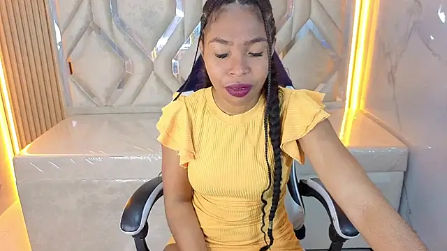 Snapshot of Fioret_Tx chatting on June 2, 2026, 12:40 pm Fioret Tx online show from June 2, 2026, 12:40 pm