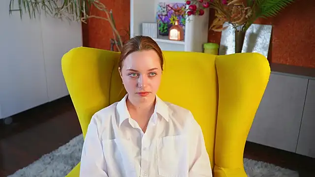 MurielJoo online show from April 14, 2026, 12:44 pm