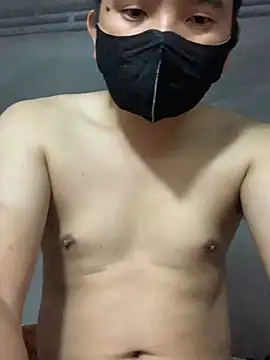 tungtq1991 online show from April 13, 2026, 4:34 pm