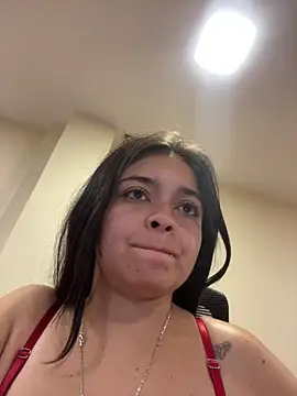 Snapshot of Selene__Ferrer chatting on July 3, 2026, 1:50 pm Selene Ferrer online show from July 3, 2026, 1:50 pm