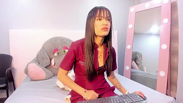 Snapshot of Antonella_Bratzz4 chatting on May 19, 2026, 8:37 pm Antonella Bratzz4 online show from May 19, 2026, 8:37 pm