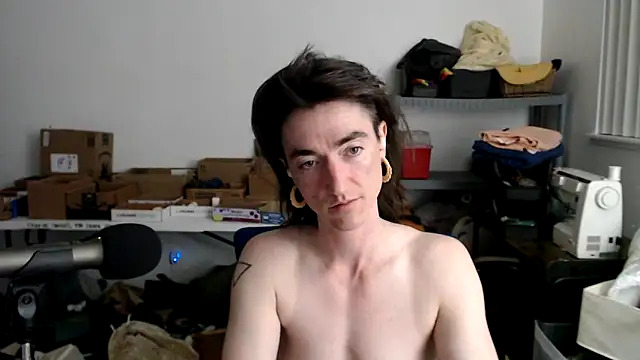 nymphogyny online show from April 16, 2026, 3:40 am