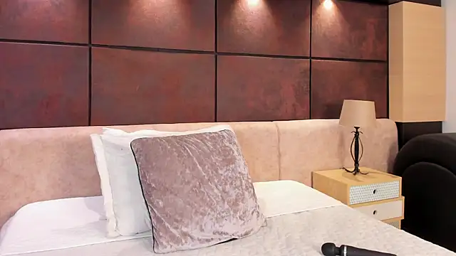 Sofia GomezA online show from April 18, 2026, 1:04 pm