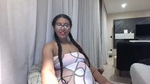 Snapshot of Arabigoddess chatting on May 16, 2026, 8:44 am Arabigoddess online show from May 16, 2026, 8:44 am