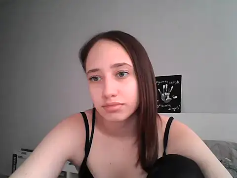DarkMirel online show from May 31, 2026, 11:50 am