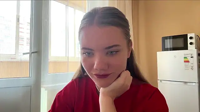 Snapshot of doana_bebriti chatting on June 22, 2026, 8:11 am doana bebriti online show from June 22, 2026, 8:11 am