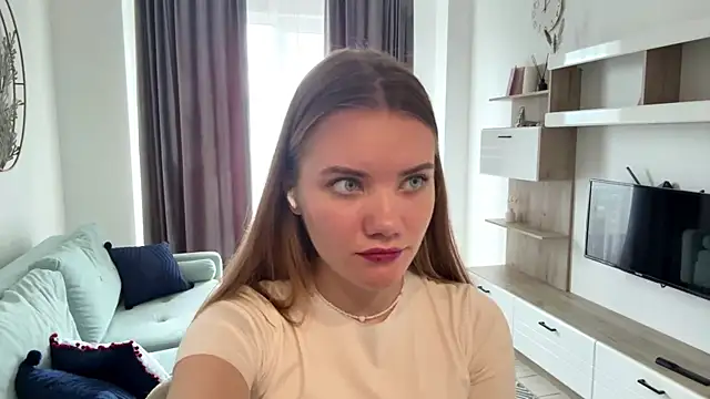 Snapshot of doana_bebriti chatting on July 4, 2026, 10:10 am doana bebriti online show from July 4, 2026, 10:10 am