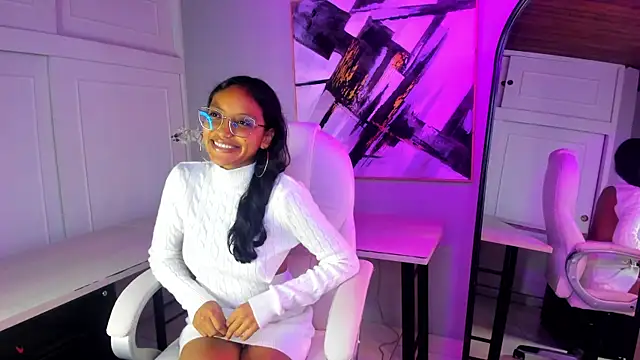 Snapshot of miel_ambar chatting on April 23, 2026, 1:13 pm miel ambar online show from April 23, 2026, 1:13 pm