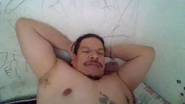 Snapshot of Oskr2024XXX chatting on November 7, 2025, 7:25 pm Oskr2024XXX online show from November 7, 2025, 7:25 pm