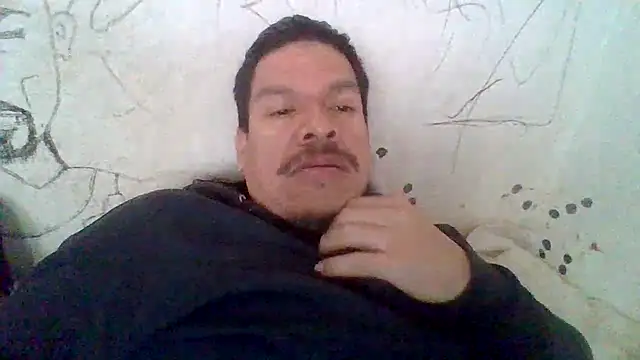 Snapshot of Oskr2024XXX chatting on November 25, 2025, 7:03 pm Oskr2024XXX online show from November 25, 2025, 7:03 pm