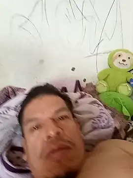 Oskr2024XXX online show from April 23, 2026, 6:10 pm