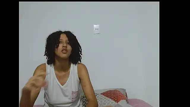 Snapshot of Stefy_sophie03 chatting on May 16, 2026, 3:36 am Stefy sophie03 online show from May 16, 2026, 3:36 am