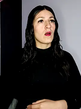 Snapshot of tina_sussy chatting on July 17, 2026, 11:39 am tina sussy online show from July 17, 2026, 11:39 am