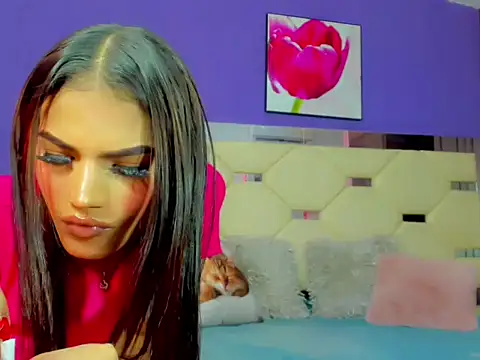 Dollcute  online show from April 16, 2026, 6:25 am