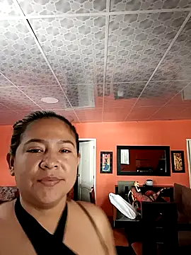 elisa-bebe online show from April 23, 2026, 3:36 pm